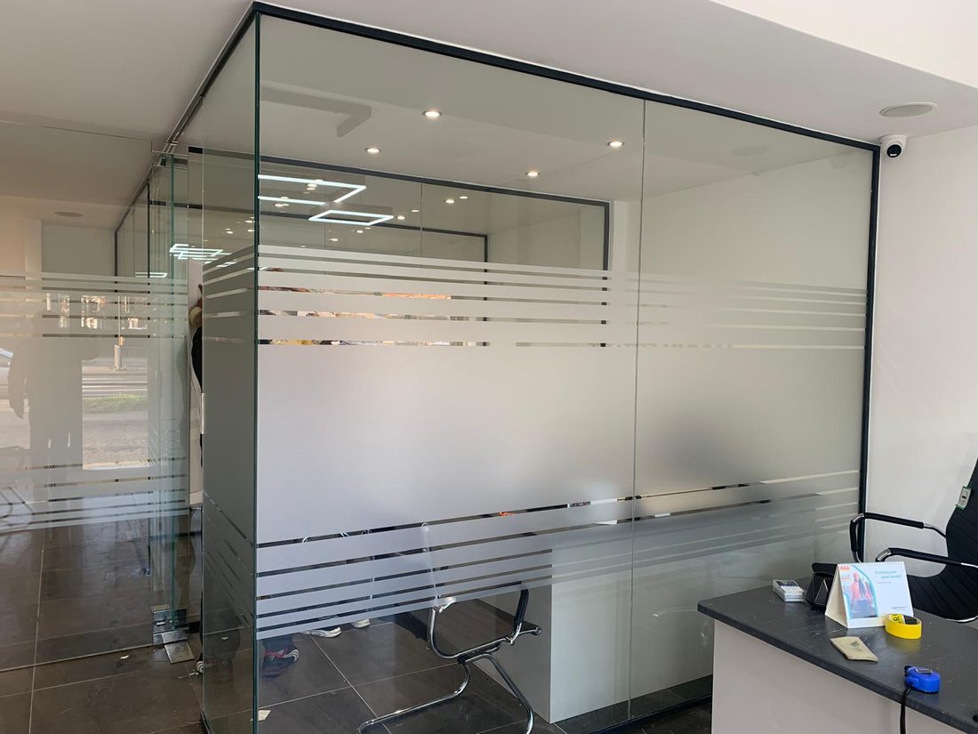 Window graphics